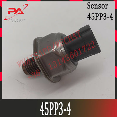 Sensore 8C1Q-9D280-AA 1465A034 di pressione del carburante del sensore di pressione della ferrovia 45PP3-4 per Nissan